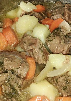 Foto principal de Olla rápida guiso de ternera y patata