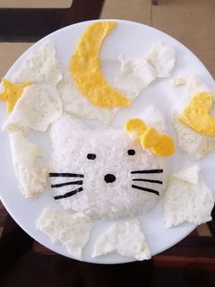 Hình của món Cơm dễ thương cho bé.