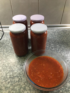 Una foto de Salsa de tomate en multiolla