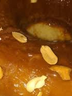 صورة لوصفة مسكوتشو هشيشة بالمربى والكاوكاو حسب الزينة