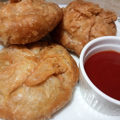 A picture of Homemade Khasta Chicken Kachori.