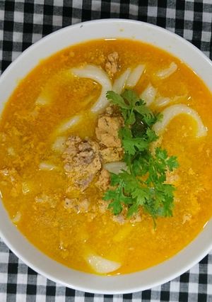 Hình của món Bánh canh chả tôm 🦐.