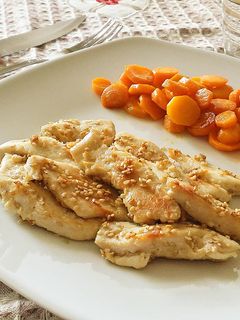 Foto di Filetti di pollo al sesamo