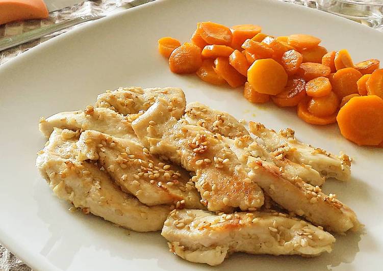 Recipe of Perfect Filetti di pollo al sesamo