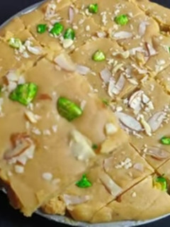 கடலைமாவு பர்பி (Kadalai maavu burfi recipe in tamil) செய்முறை முக்கிய புகைப்படம்