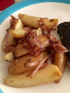 Una foto de Papas doradas al merkén