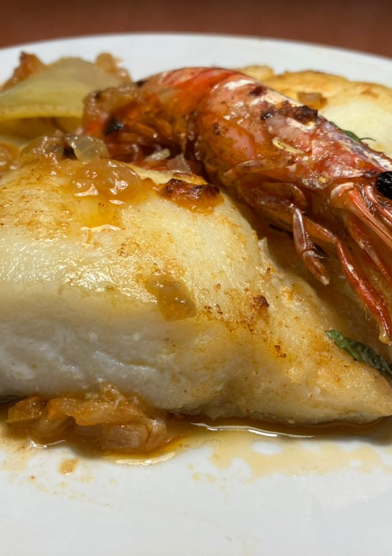 Una foto de Bacalao con gambones