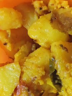 आलू गोभी की सब्जी(gobhi aloo ki sabzi recipe in hindi) रेसिपी मुख्य फोटो