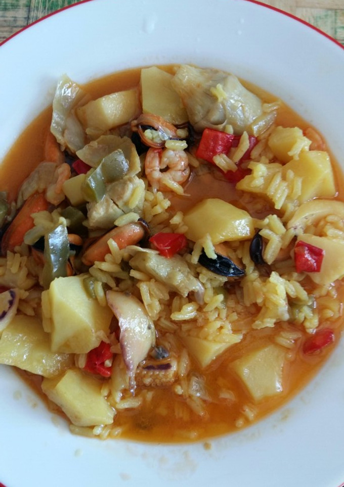 Una foto de Cocido con Mariscos