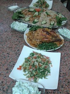 صورة لوصفة جاج بكياس مع رز بتومه وبهارات مشكله