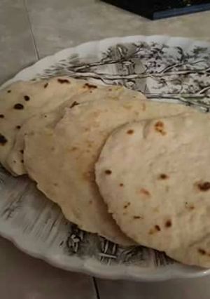 A picture of Quick and easy flour tortillas .