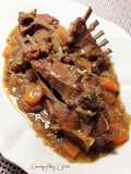 Cabrito en salsa de cebolla roja y ras el hanout