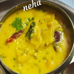 A picture of Daal Dhokli (Famous Gujrati Dish).