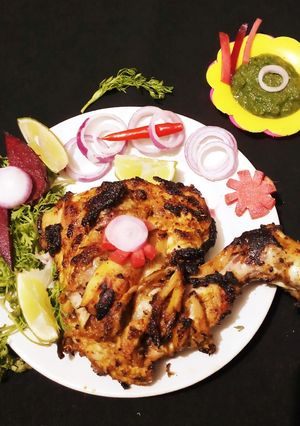 তন্দুরি চিকেন(Tandoori Chicken recipe in Bengali) রেসিপির প্রধান ছবি