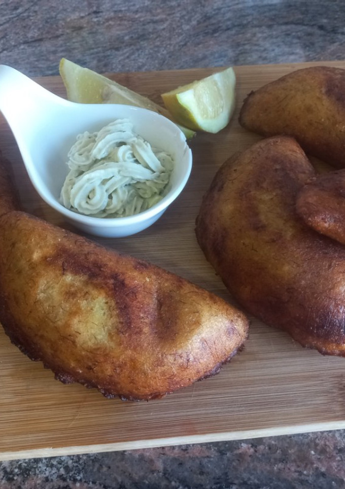 Una foto de Empanadas de plátano maduro 🍌🥩