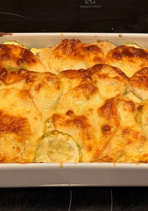 Virslis rakott cukkini recept fotója