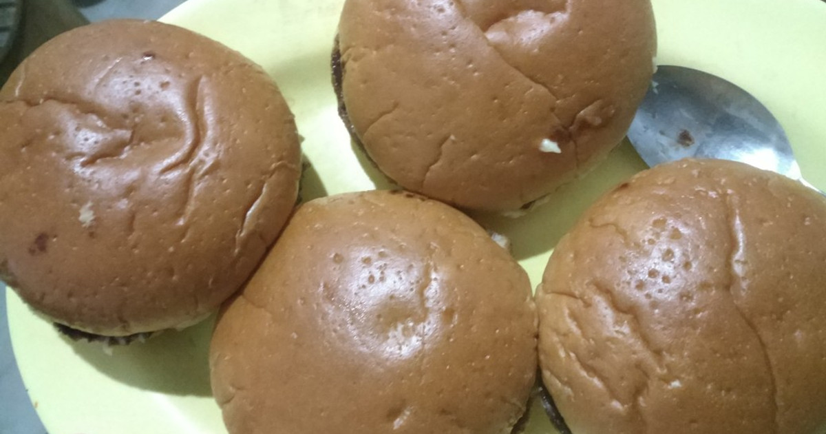 Resep Roti Kuro Manis Bun Mix 2 Rasa oleh Bunda Arkhan ️ - Cookpad