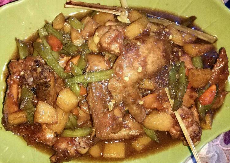 Ayam kecap kentang buncis