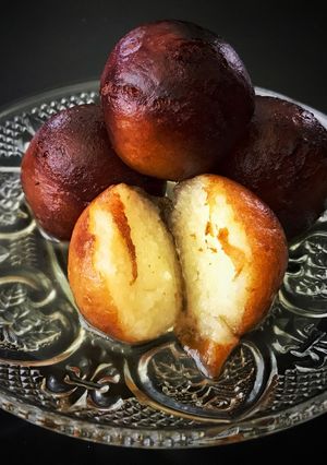 A picture of Gulab Jamun using Milk Powder.