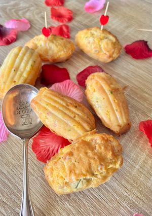 Une photo de Madeleines cheddar bacon cœur fondant fromage pour la saint Valentin