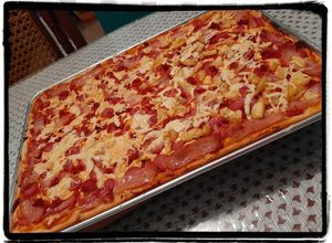 Una foto de Pizza de Cuarentena 🍕👨‍👩‍👧‍👦