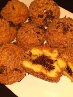 صورة لوصفة 💐 تشوروز إسباني محشي بالشوكولاتة 🍫💐