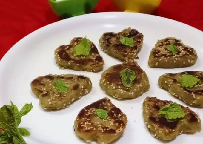 Potato and peas kebabs