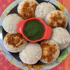A picture of Red Rice Idli With Mint ChutneyLow in calories & help in weight lose &Rich in fiber & protein.