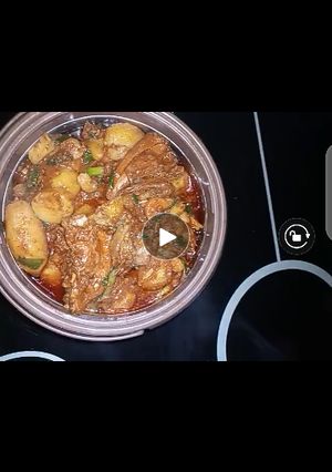 A picture of Chicken and potato soup.