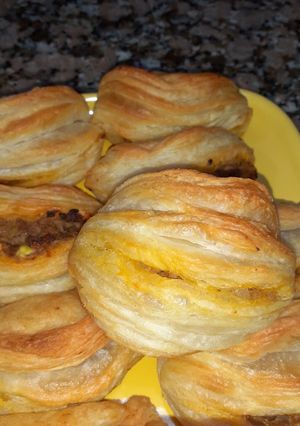 Una foto de Empanadas de hojaldre