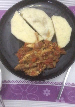 A picture of Boiled yam with local sauce.