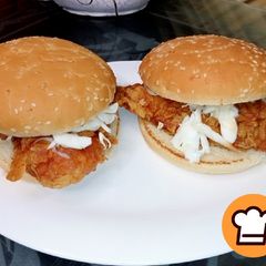 A picture of Zinger Burger 🍔.