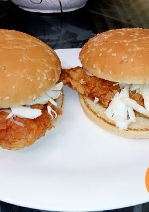 A picture of Zinger Burger 🍔.