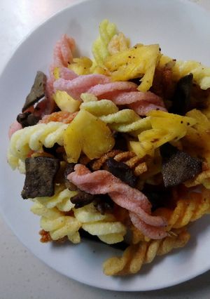 Hình của món Nui xào lòng.