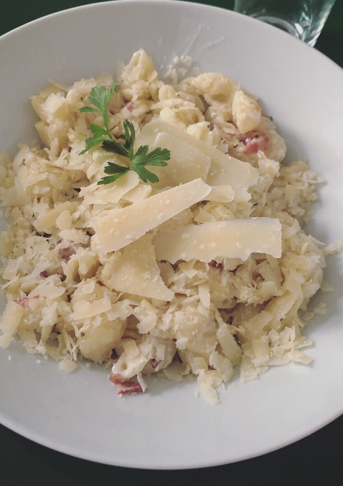 Una foto de Pasta carbonara