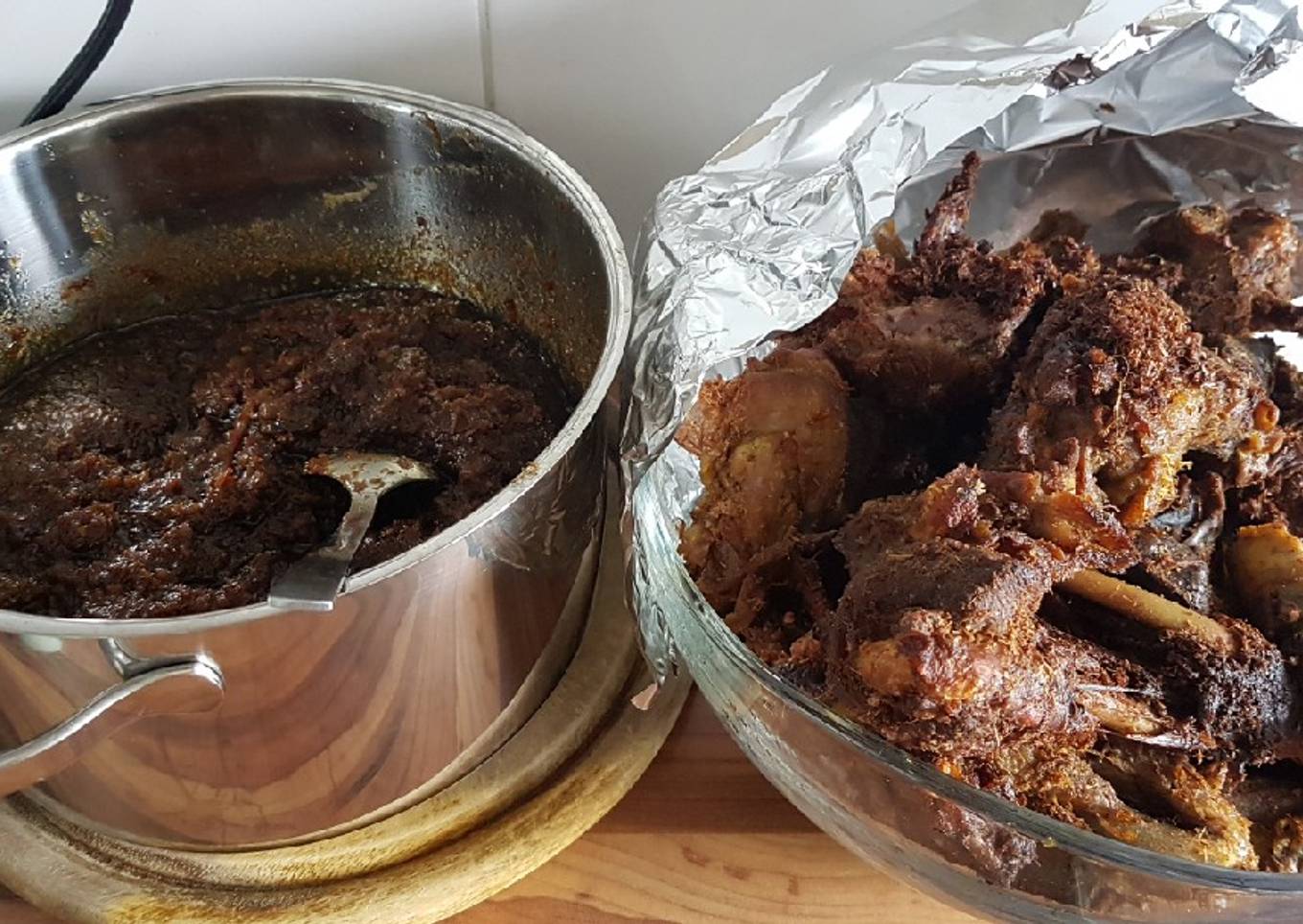Nasi bebek bumbu hitam