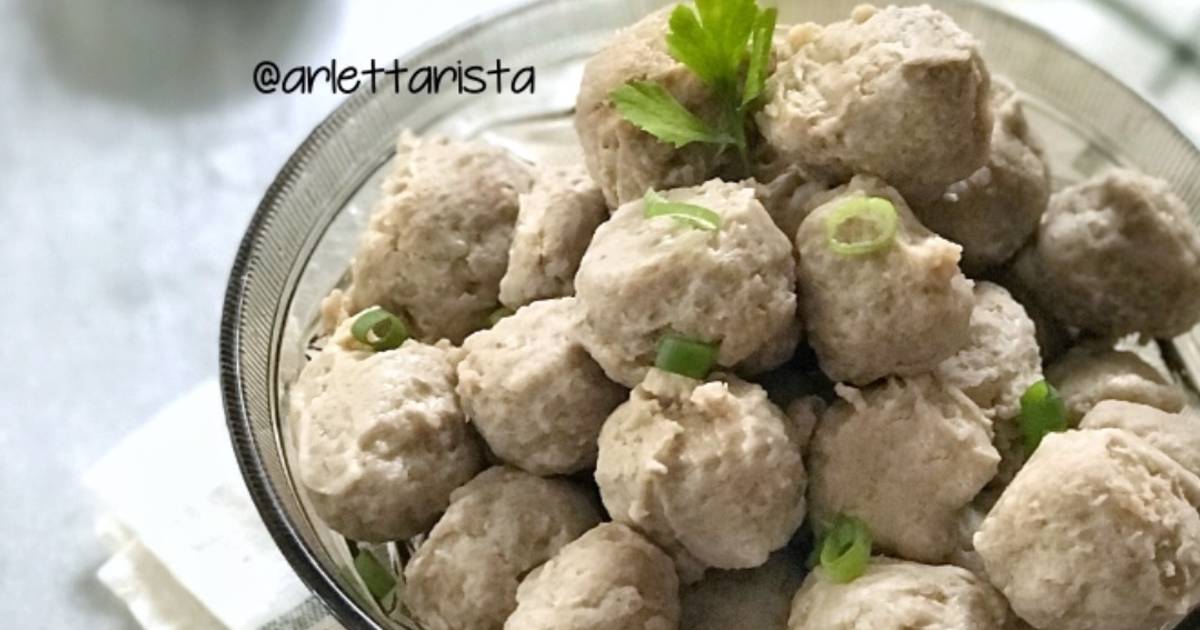  Resep  Bakso  Sapi  Polos Kenyal Lembut oleh Rista Arletta 