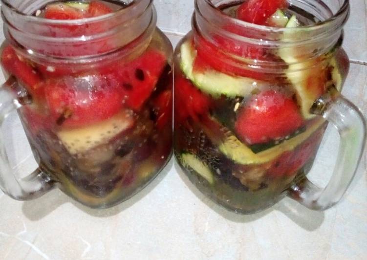 Infuse water buah