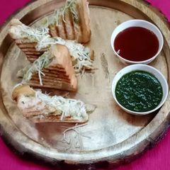 A picture of Cheese grilled sandwich.