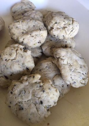 Una foto de Bizcochos de orégano con aceite