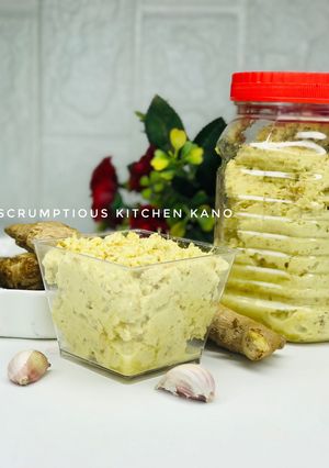 A picture of Ginger garlic paste.