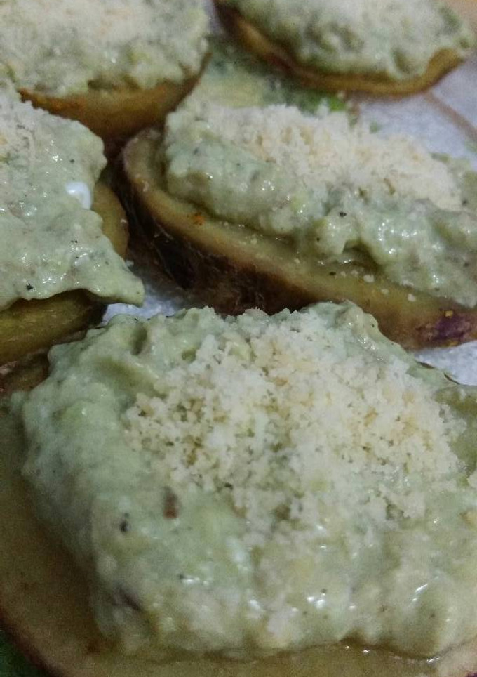 Una foto de Batata con pasta de palta