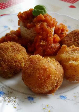 A picture of Potato Croquettes (and Whatever Fillings You Like 😉).