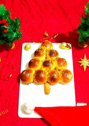 A picture of Cheese Garlic Buns.