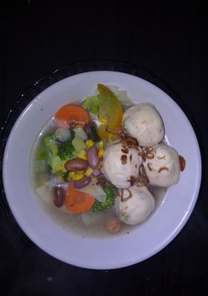 Foto resep Sup Bakso ikan full gizi dan vitamin