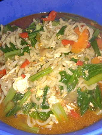 Langkah Gampang Membuat Resep 120. Mie Tek-tek Kuah yang Uenak Anti Ribet, Uenak Banget