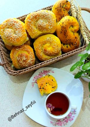 عکسی از دستور نان رول دارچین