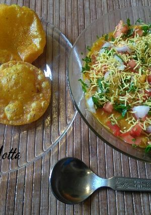 A picture of Dal dhokli.
