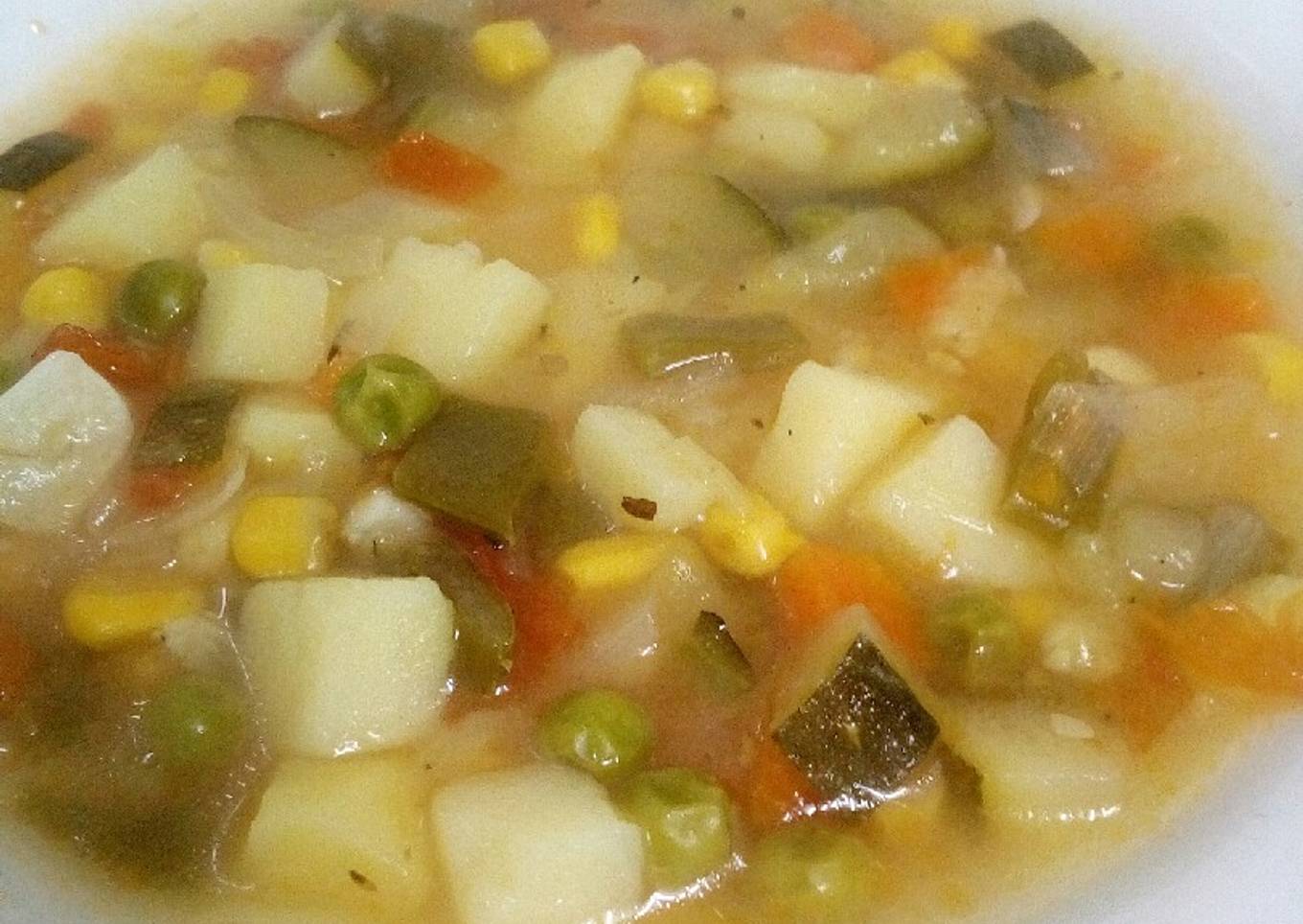 Sopa de verduras a mi manera