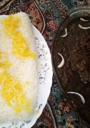 عکسی از دستور قرمه سبزی با مرغ